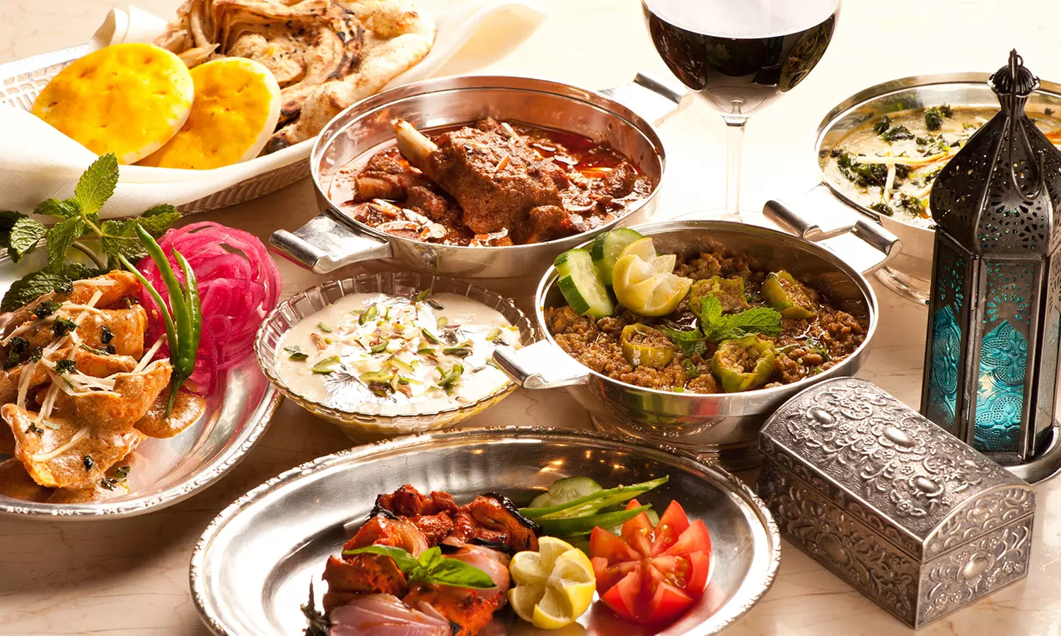 Kulinarisches, indisches 3-Gänge-Menü nach Wahl für 2 oder 4 Personen - Frisch & traditionell (bis 29% sparen) - Primary Image