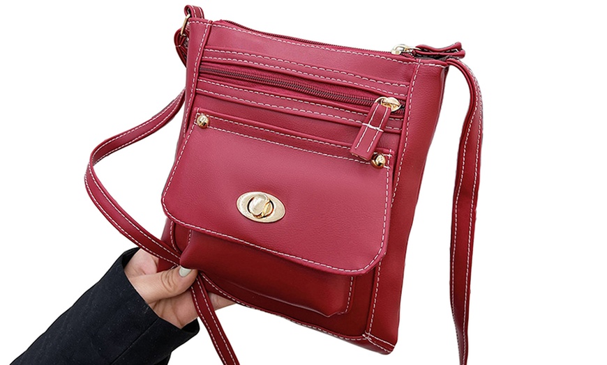 Image 14: Women's Vintage Style Crossbody Shoulder Bag