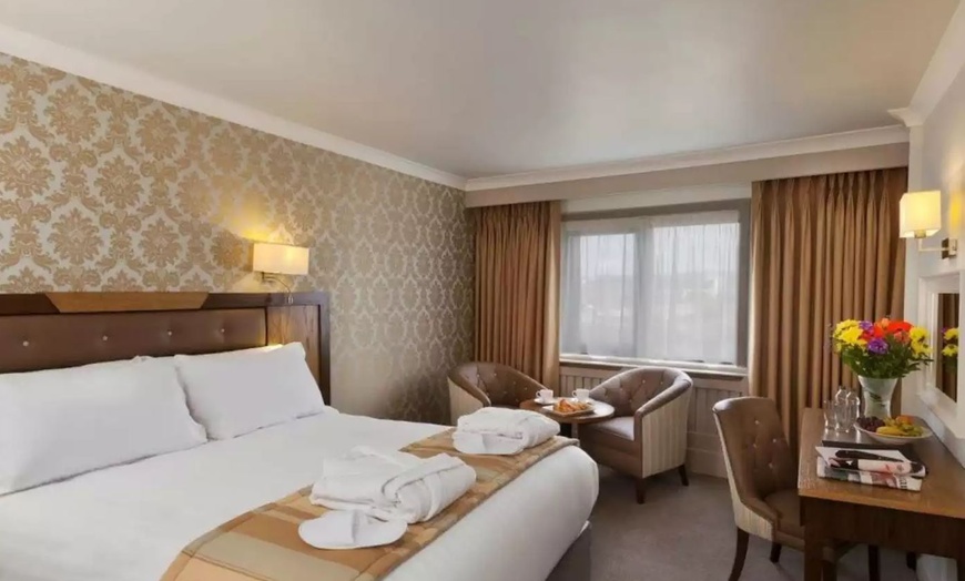 Image 22: ✈ 8-Day Ireland Trip w/ Hotels & Air from Great Value Vacations