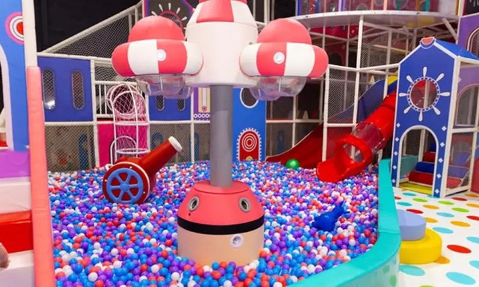 Entrada general con acceso a 12 zonas de juego y Rincón de los Padres