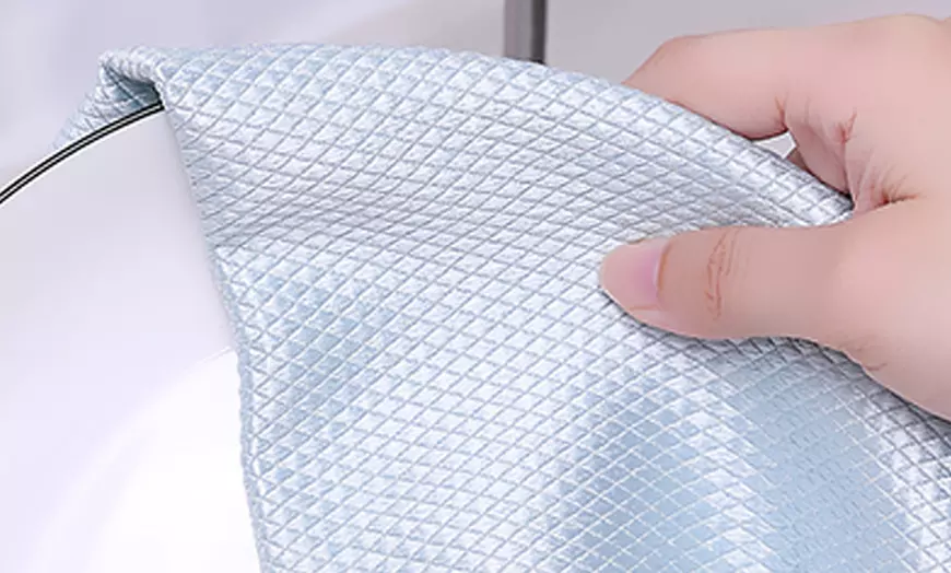 Image 6: Piece Cleaning Cloths