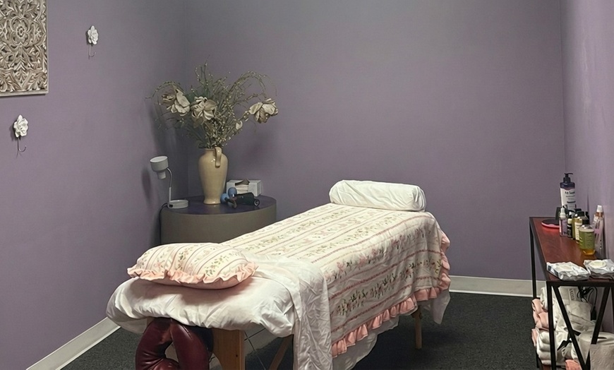 Image 2: 1, 3,/5 Massage of Your Choice (60 Min) w/ a Sports Massage Therapist 