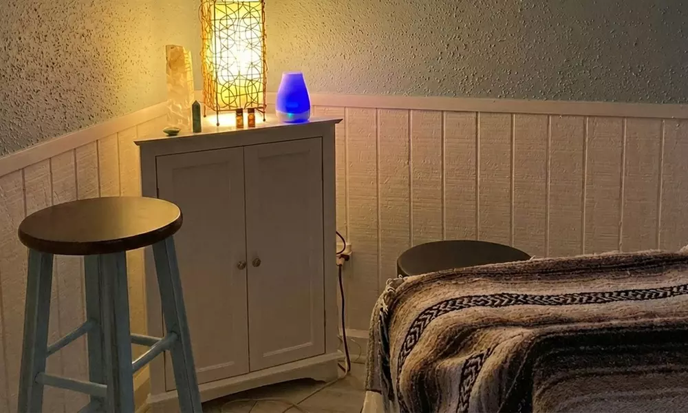 60 or 90-Minute Couples Swedish Massage w/ Essential Oils & Hot Towels