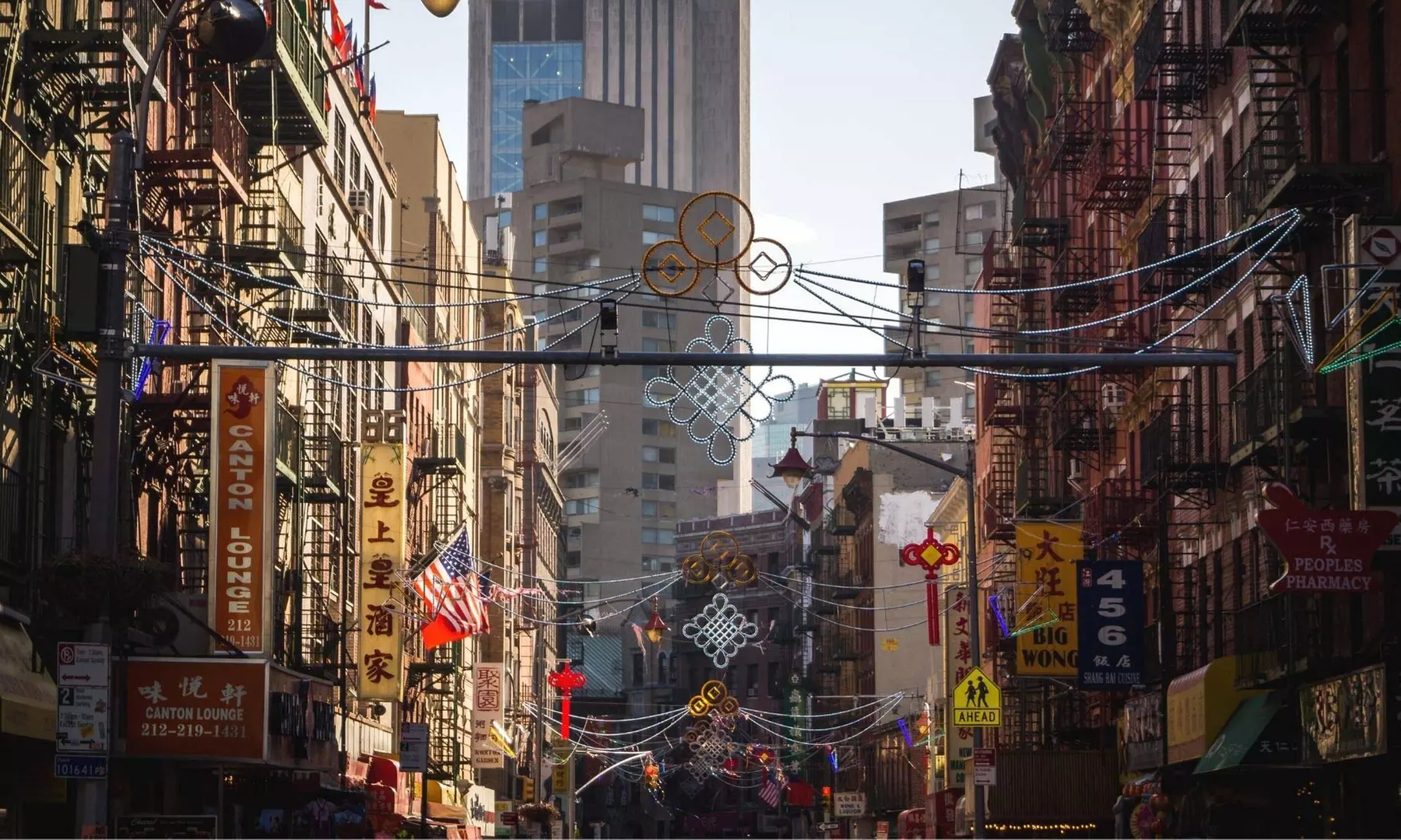 Explore NYC’s Dark Past: Gangsters & Ghosts Tour