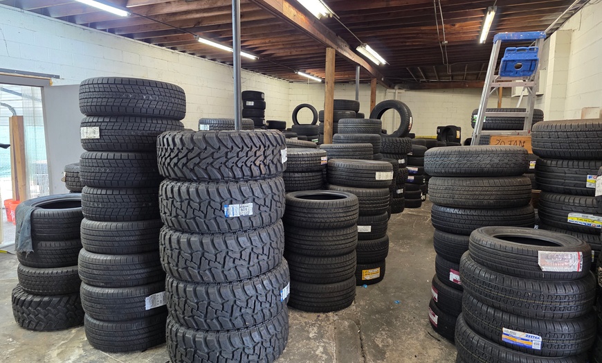 Image 6: Up to 60% Off on Tire balancing service at Los Brothers Tires