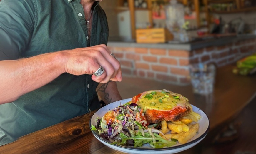 Image 5: Savor Parmi, Sirloin Steak meal, Burger, Fries & More for 1–4 People