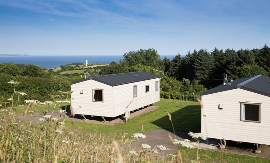 Image 10: Cornwall Getaway: Stay Up to 7 Nights by the Sea