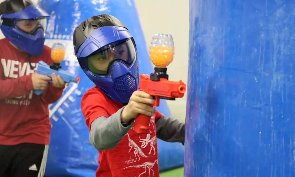 Partida de Gel Ball para 1, 2 o 4 personas con marcadoras electrónicas