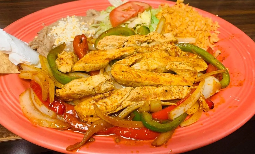 Image 3: Satisfy Your Cravings with $20 Towards Food and Drinks