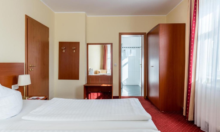 Image 5: Dresden: 1, 2, 3 oder 5 Nächte inkl. Frühstück & Sauna