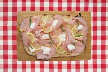 1 Pinsa nach Wahl - Sanpietrino