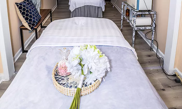 100-Minute Beauty Package: Solo or Couples Relaxation Awaits