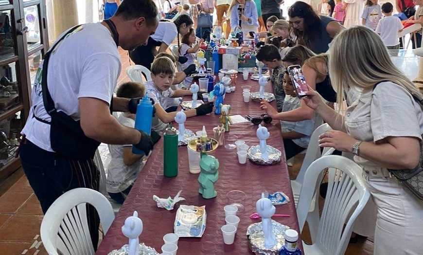 Image 12: Taller de pintura de un osito de peluche para 1 o 2 personas