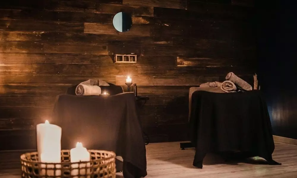 Zweisamkeit genießen: Spa-Ritual mit Massage & Treatment für Paare