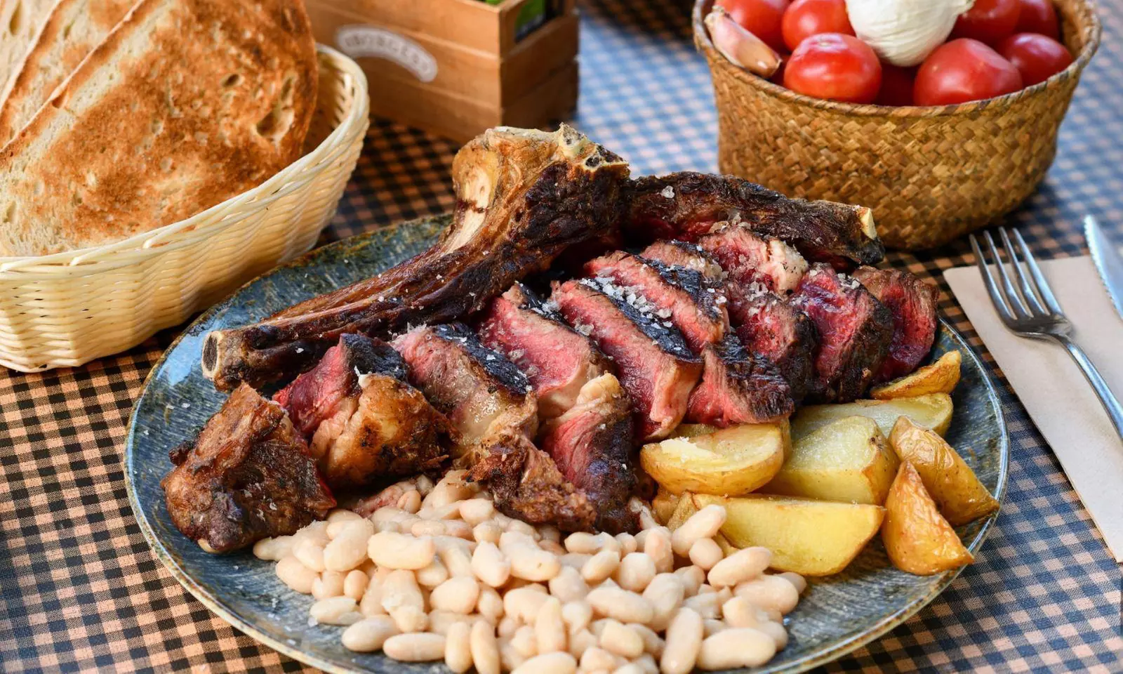 Menú de calçotada clásica o prémium a elegir para 2 personas