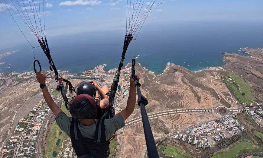 Image 5: Vuelo en parapente con duración a elegir y opción a foto para 1 