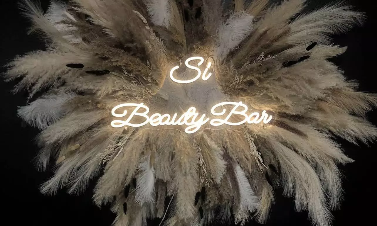 Tone Up with 1 or 2 60 Min Anti-Cellulite Massage + Pressure Therapy at Si Beauty Bar (Up to 40% Off) - Second Medium