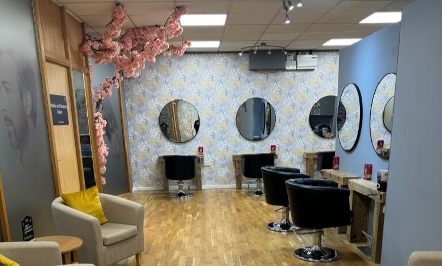 Image 2: Wash, Cut, Blowdry/Optional Treatment @ Perrett Neads Hair and Beauty
