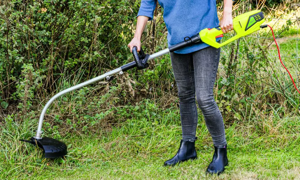 Lawn Mowers and Grass Trimmers