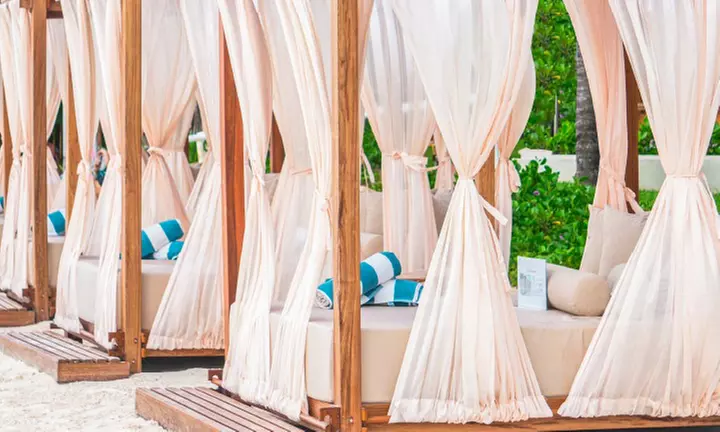 ✈ 4-Night All-Inclusive Mexico Stay with Airfare from Travel by Jen