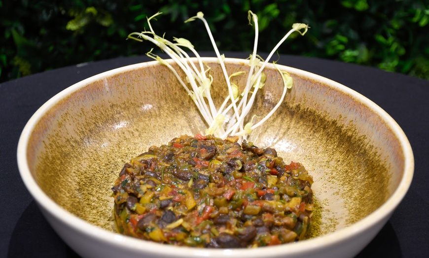 Image 13: Menú brunch para 2 o 4 personas con platos dulces y salados y bebidas