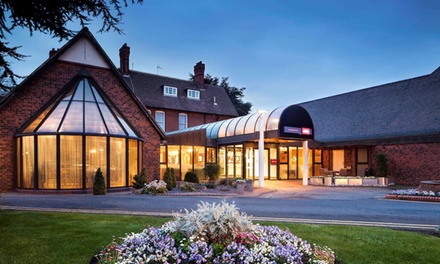 One Night for Two in a Double Room with Breakfast & Vineyard Package - Mercure Hull Grange Park Hotel