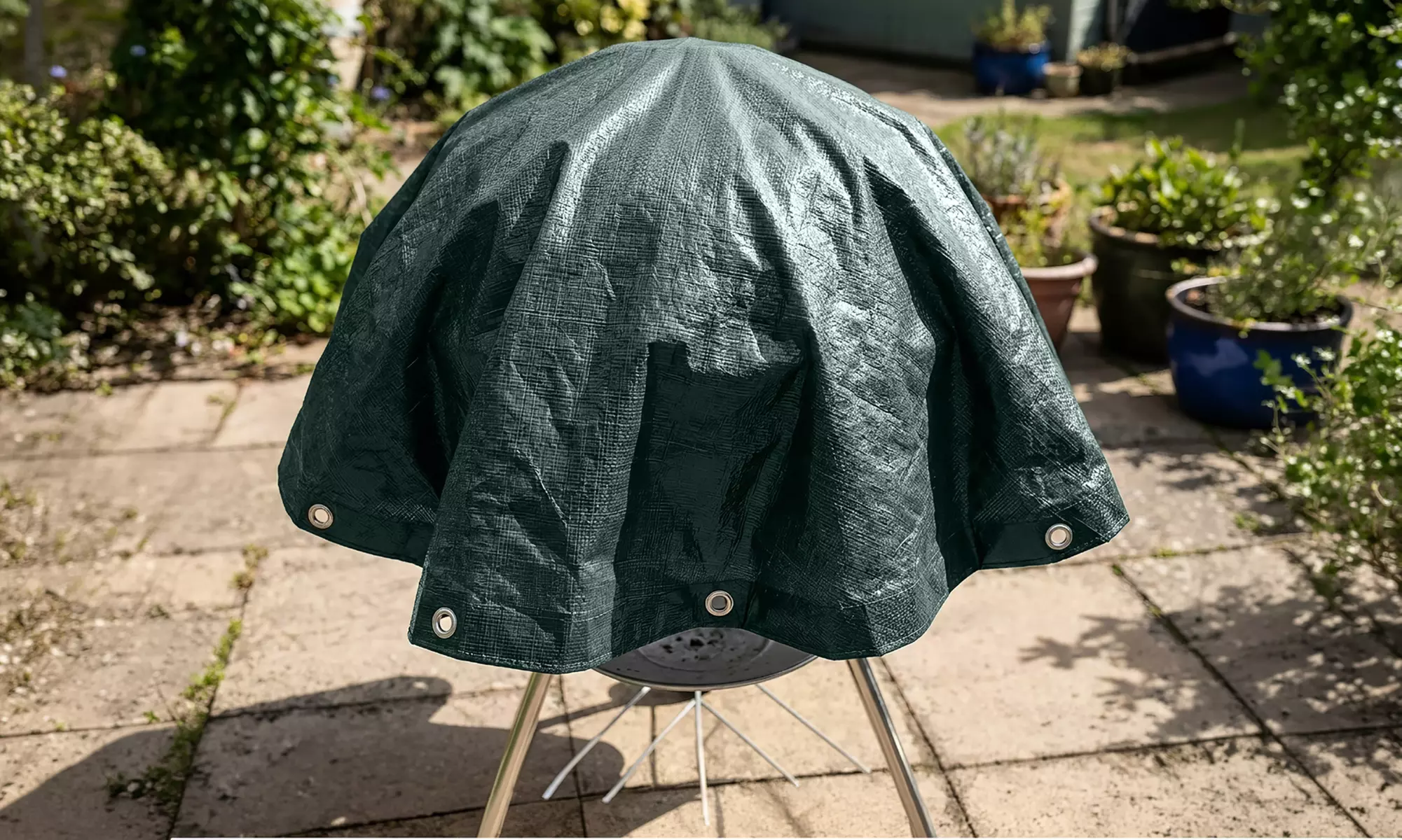 Abdeckung für Grill, Tisch, Sofa & mehr zum Schutz vor Regen & Schmutz