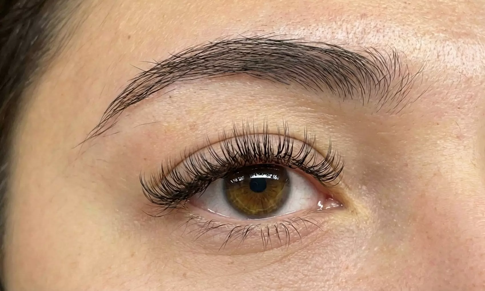 Get Stunning Lashes with Classic or 3D/6D Volume Eyelash Extensions, Plus Two-Week Fill Options (Up to 55% Off)
