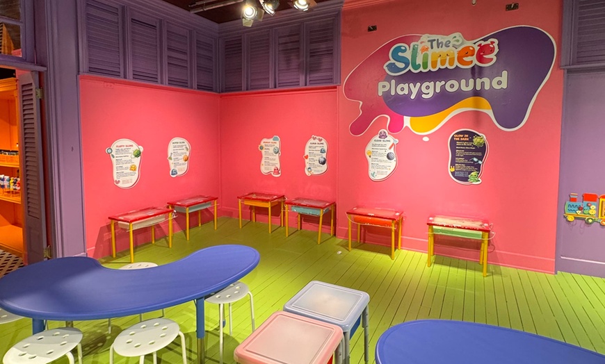 Image 2: Custom 8oz Slime or Full Slime + Sensory Play Experience @Paramus Mall
