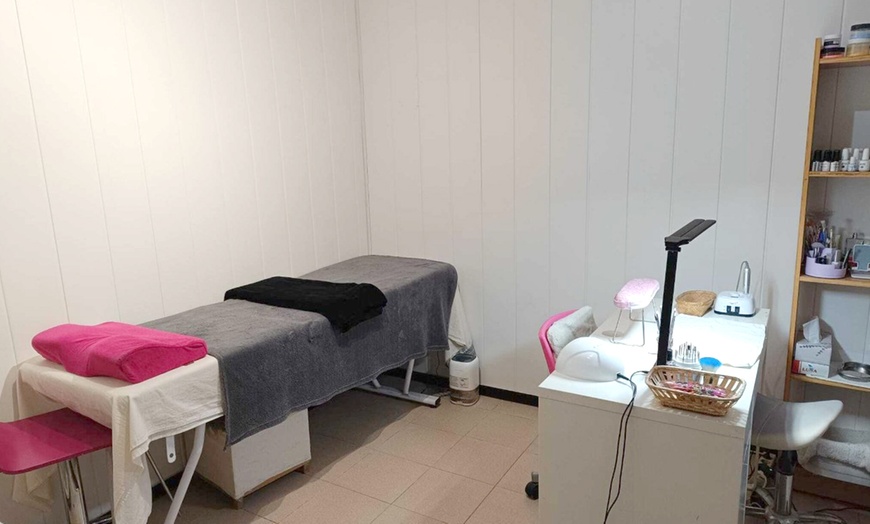 Image 6: Primera puesta de uñas acrílicas, semipermanente, opción a decoración 