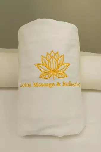 Swedish, Deep Tissue & Thai Massages for 1 or 2 w/Optional Hot Stones