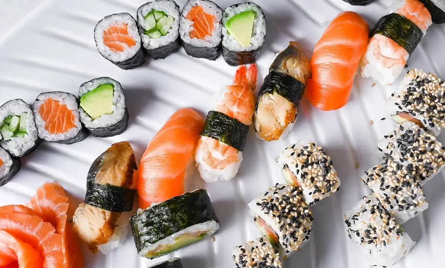 Image 7: Exklusives Sushi-Menü in 3 Gängen für 2 oder 4 Personen