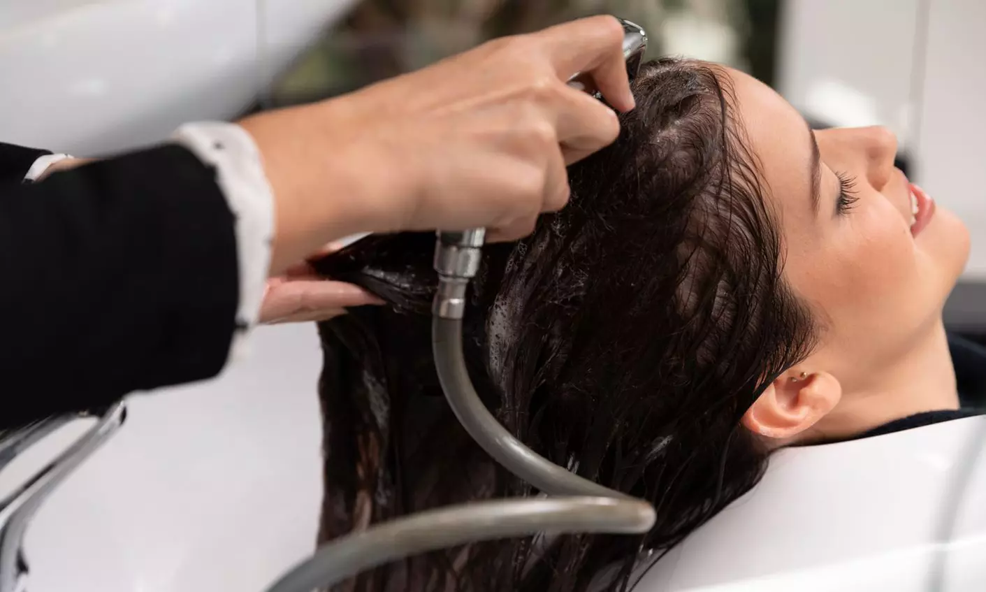 Sesión de peluquería con lavado, corte, secado y opción a extras