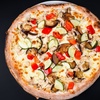 Image 5: Menú vegetariano de pizzas para 2 o 4 personas con entrante y bebida