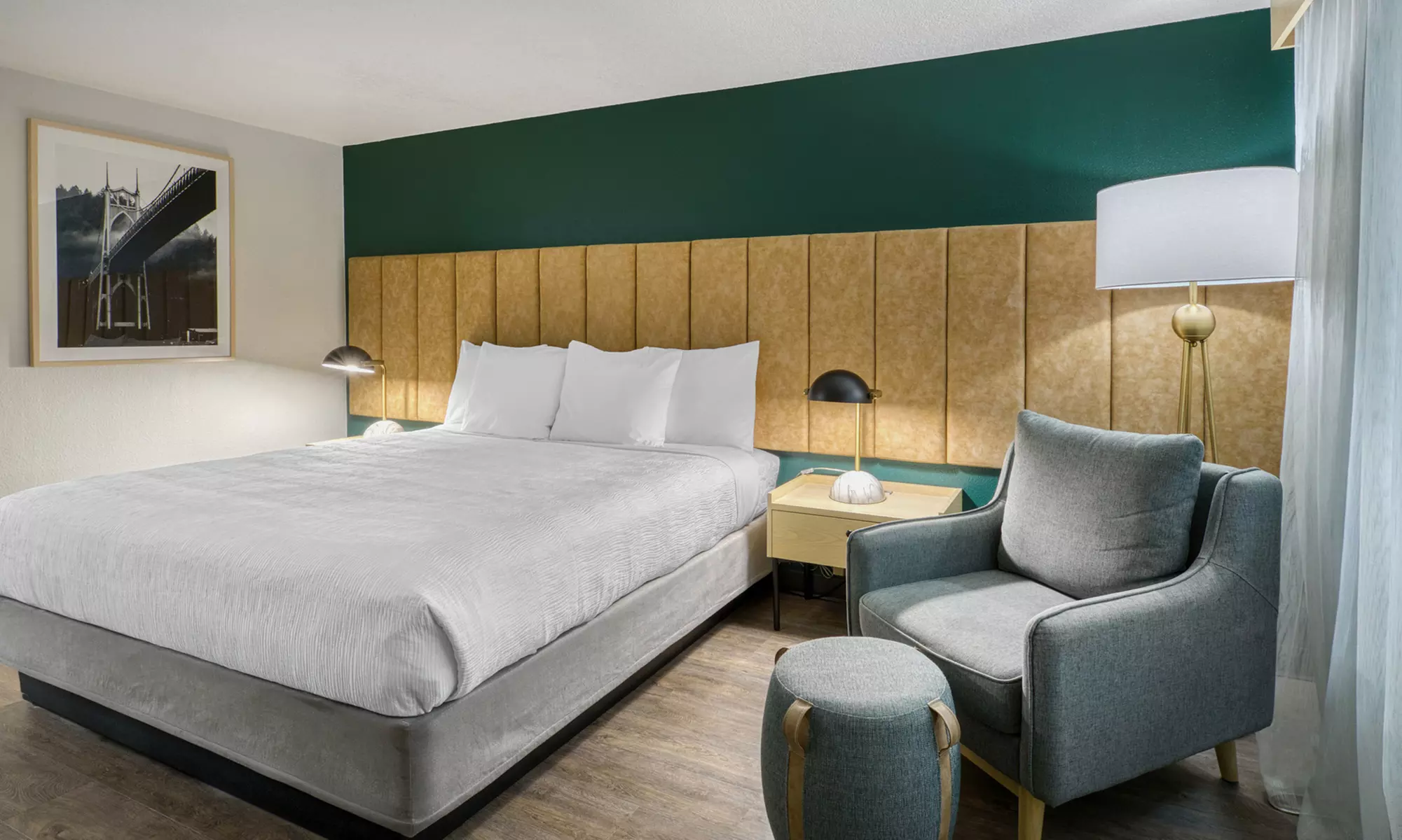 Member Pricing: Relaxing Portland-Area Stay w/ Pool & Free Breakfast