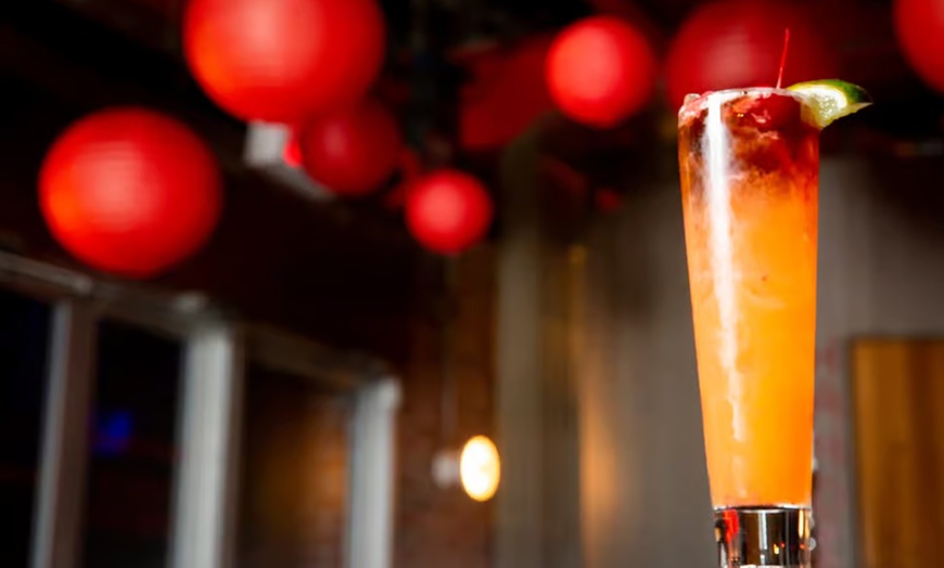 Image 18: Thai Dining with Cocktails at Sea Thai Restaurant & Bistro