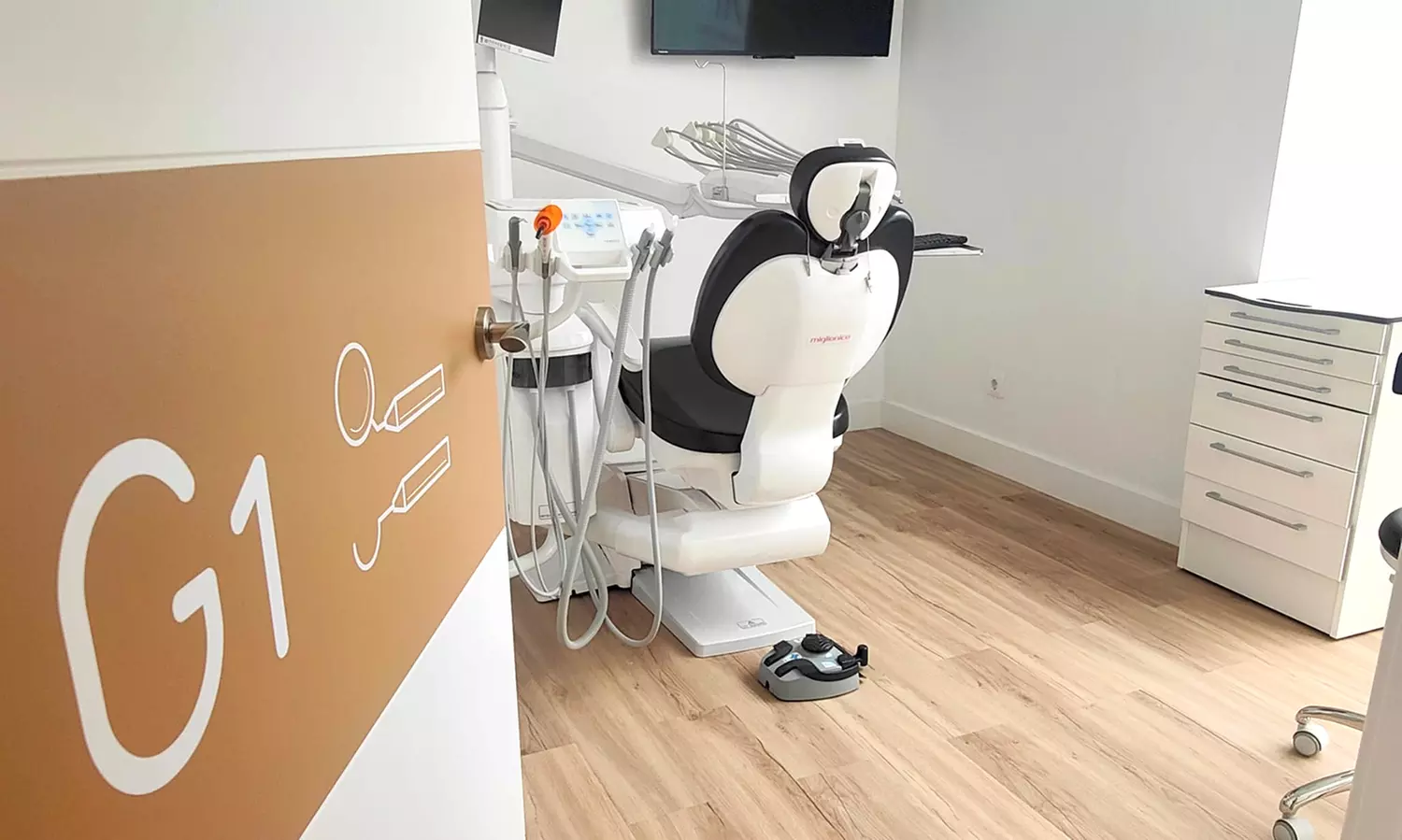 Presume de sonrisa: revisión dental con limpieza y radiografía ortopantomografía para 1 persona con un 50% de descuento - Image 5