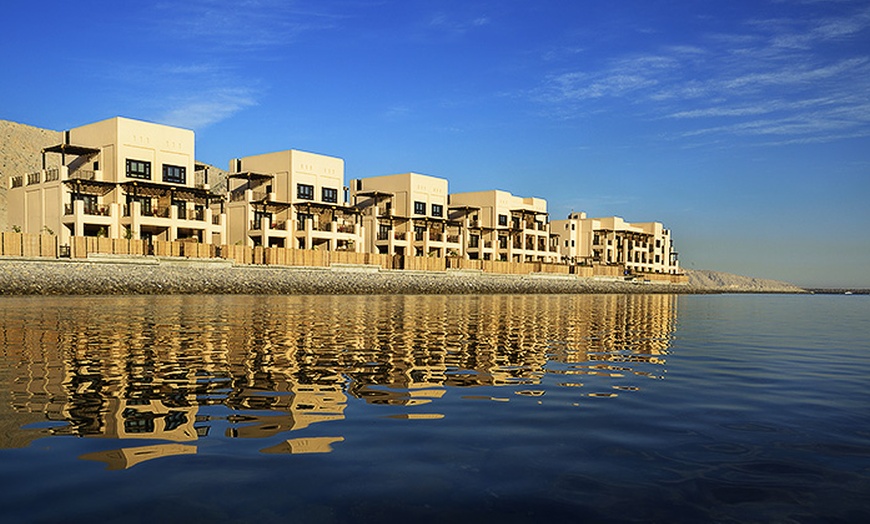 Image 5: Oman: 1- or 2-Night 4* Stay