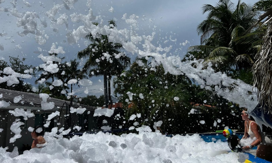 Image 3: Foam Party Bash Specials – One or Two Hours of Bubbly Fun for Kids
