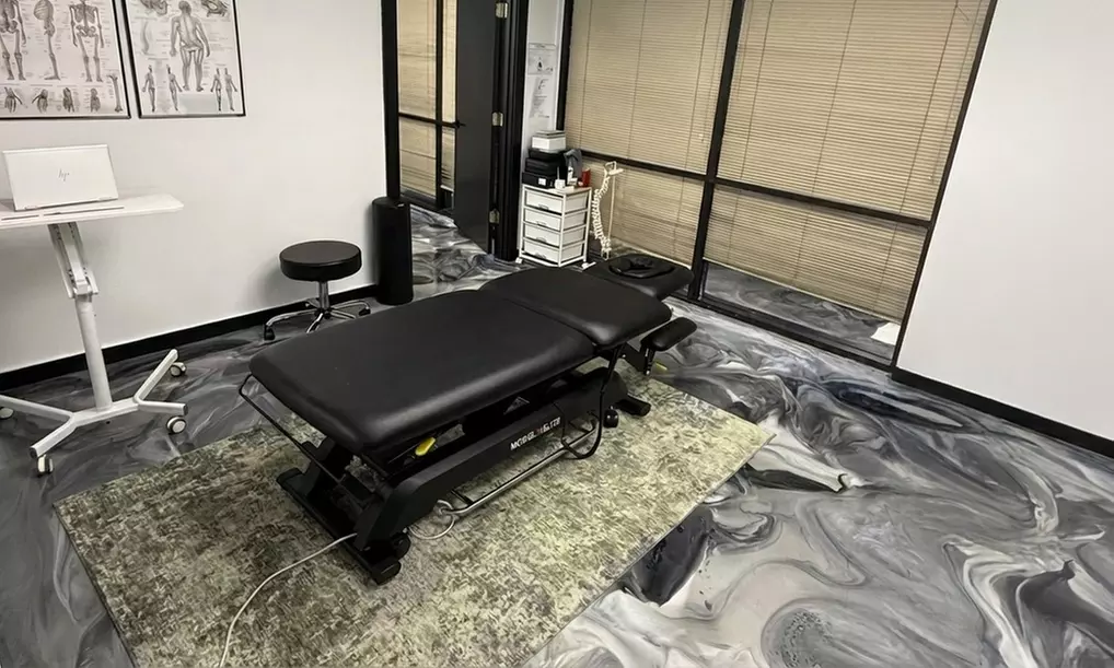 Chiropractic Exam, Manual Therapy & Rehab for Active Individuals