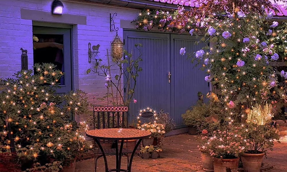 1 of 2 lichtslingers op zonne-energie voor binnen en buiten