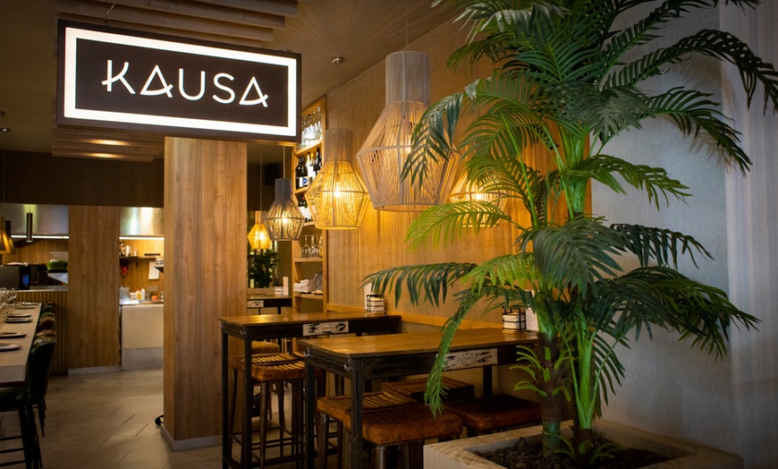 Image 7: Menú degustación para 2 o 4 personas con selección de platos cuidados