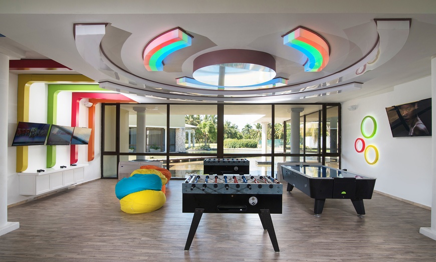 Image 8: ✈ 4-Night All-Inclusive Punta Cana Stay with Air from Travel by Jen