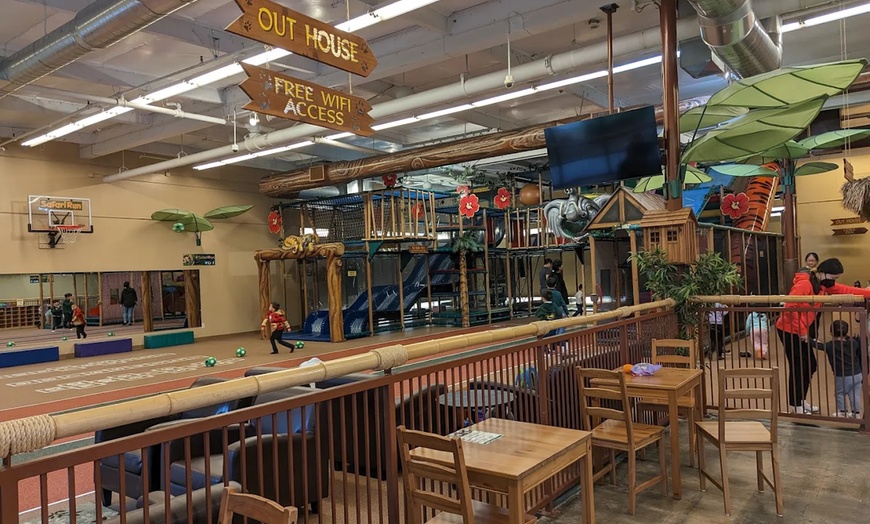 Image 5: Kids Animal Theme Jungle Gym Fun: Weekday Play Pass 