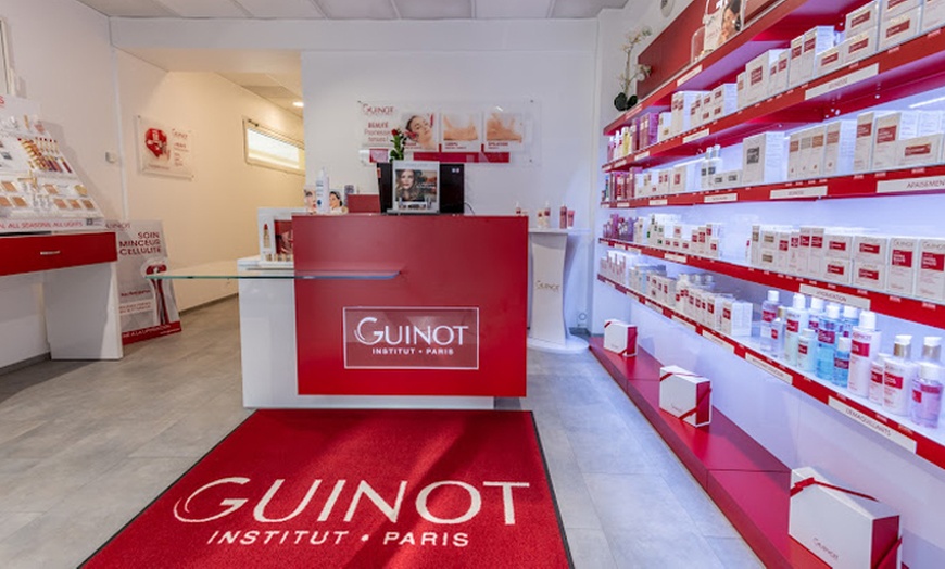 Image 2: Soin détox ou repulpant ou anti-âge à l'Institut Guinot Pornichet