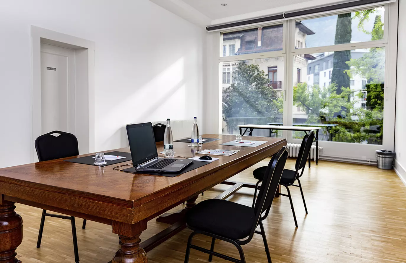 ✈ Lucerne, Interlaken & Montreux with Interlaken Express & Goldenpass