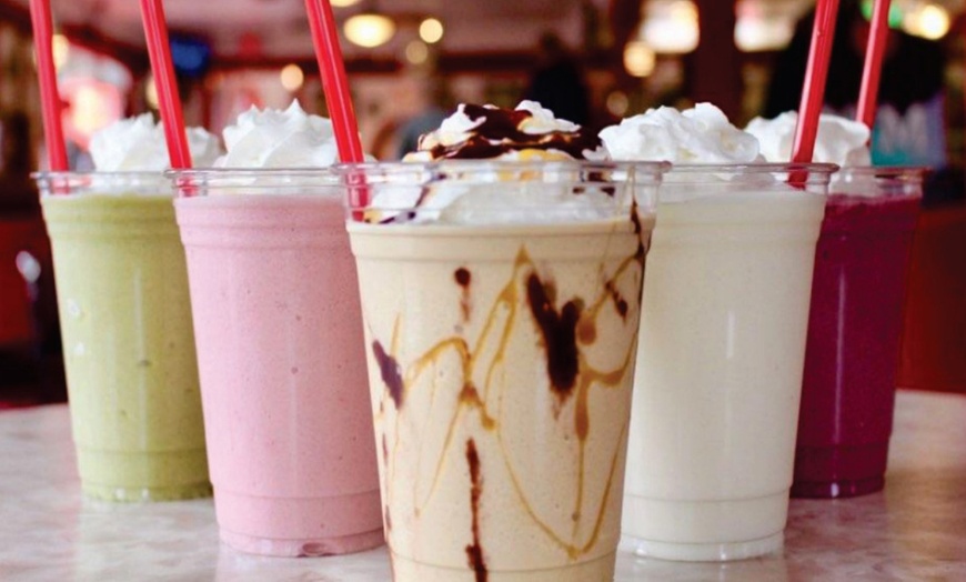 Image 3: Island-Themed 18-Hole Mini Golf at Native Hut