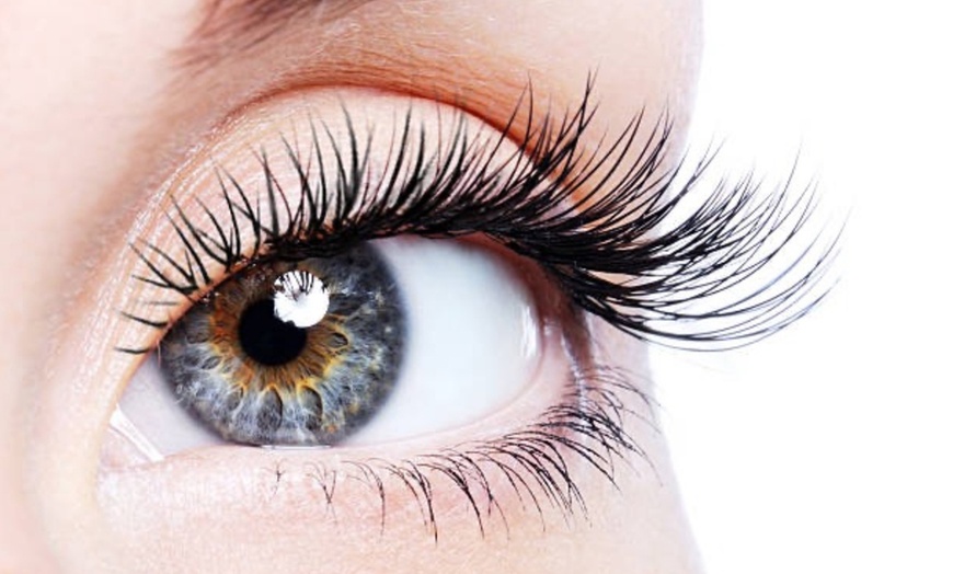 Image 2: Electrolysis: Say Goodbye to Unwanted Hair