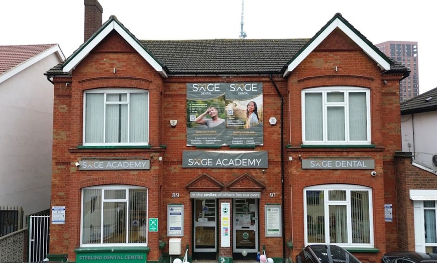 Image 3: Comprehensive Dental Checkup Including X-Ray and Consultation