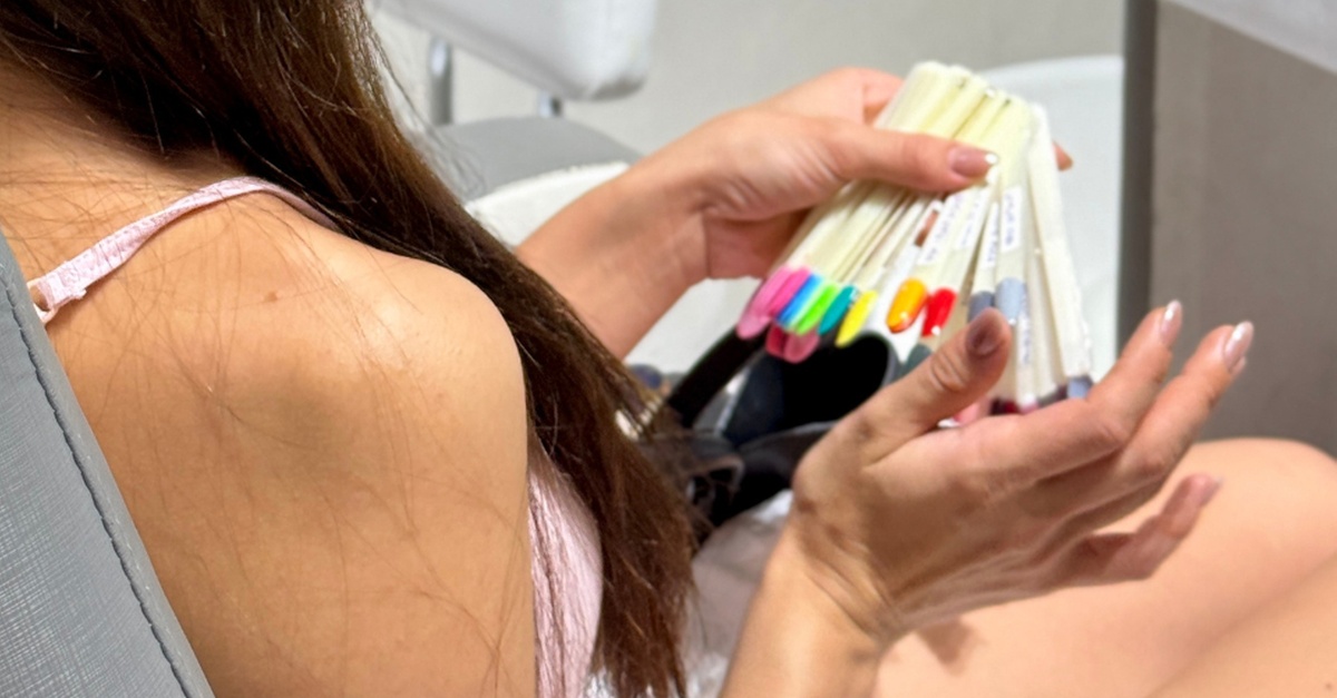 Get Classic/Gelish Mani-pedi Services Or Extensions With Nail Art Get Classic/Gelish Mani-pedi Services Or Extensions With Nail Art